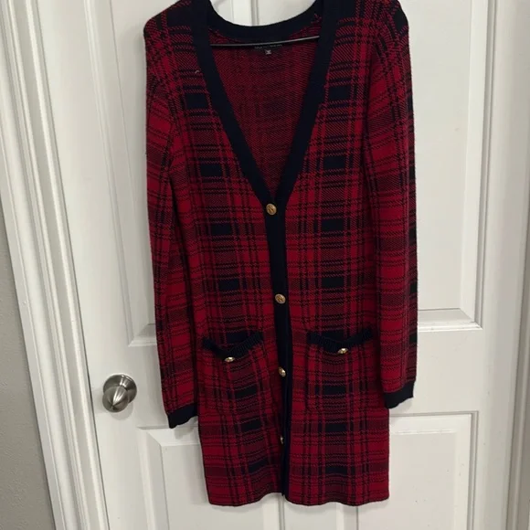 Fashion Nova Red and Black Knit Sweater - Picture 4 of 8